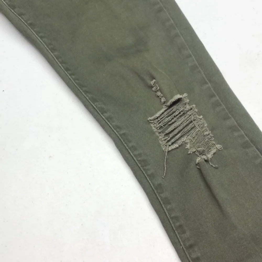 BLUENOTES OLIVE EMMA HIGH-RISE JEGGING JEANS 28x28 ⭐️